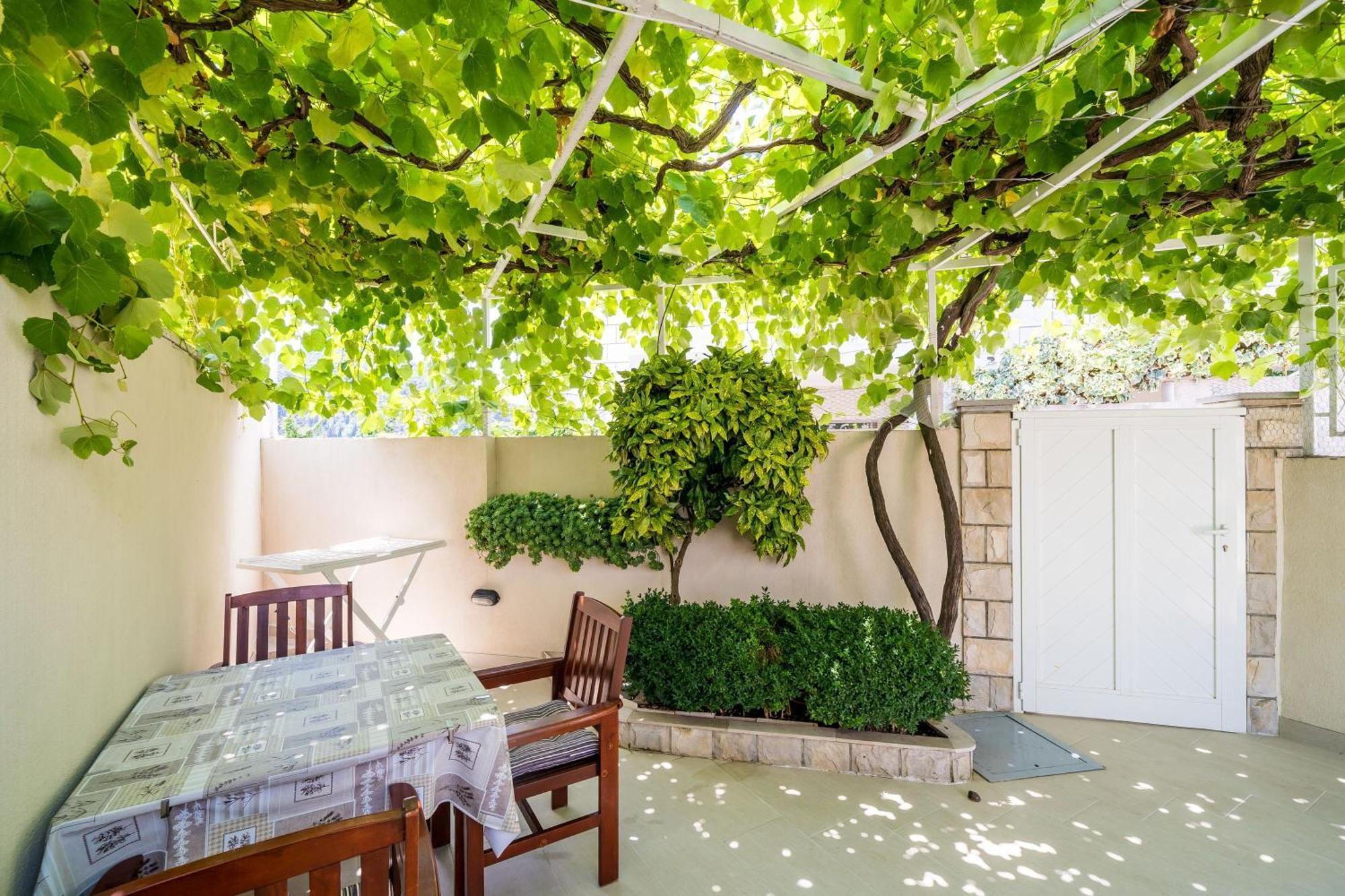 Guest House Vulić Dubrovnik Extérieur photo